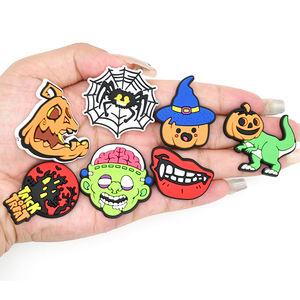Designer de luxe Halloween fantôme et citrouille résine caoutchouc chaussures breloques nouvelles décorations d'ornement d'halloween pour chaussures - Product Image 4