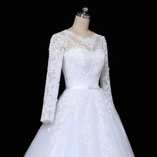 Vestido de Novia de Encaje con Cuello en V y Manga Larga, Estilo Vintage 2025, Vestido de Novia Elegante y Modesto, Personalizado, Superventas 2024 - Product Image 3