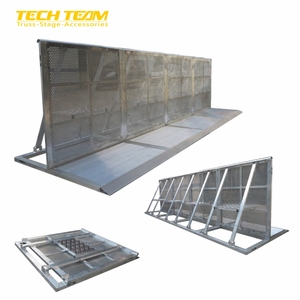 Barrière <span class=keywords><strong>de</strong></span> contrôle des foules en alliage d'aluminium <span class=keywords><strong>de</strong></span> haute qualité 6082-T6 pour événements, terrains <span class=keywords><strong>de</strong></span> jeux, scènes, certifiée TUV CE, marque TECHTEAM - Product Image 3
