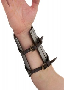 Brazalete Medieval de Acero Premium con Franjas de Acero Reforzadas, Armadura Decorativa Hecha a Mano para el Antebrazo de Caballero - Product Image 4