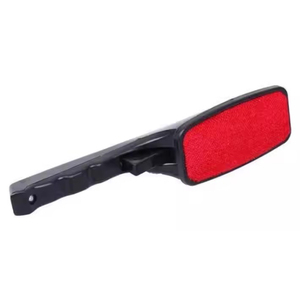 Brosse à <span class=keywords><strong>pull</strong></span> en plastique rotative pratique pour le nettoyage des cheveux et des vêtements - Product Image 2