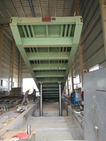 Rampe mobile hydraulique pour chariot élévateur de 10 tonnes homologuée CE pour le chargement et le déchargement de conteneurs, rampe mobile pour camion