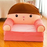 Un adorable jouet en peluche de dessin animé, un canapé pour enfants en peluche douce qui peut être plié et étendu à plat