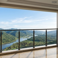 Poteau de balustrade en verre moderne en acier inoxydable 316 304 à fixation au sol pour système de balustrade en verre sans cadre Villa & Centre Commercial BNS