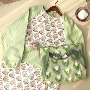 Women's Apron Digital Printing Flower Pattern Long Sleeve Cooking Wear With Pocket For Daily Use - Product Image 3