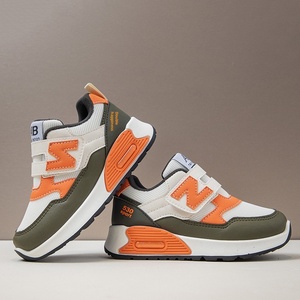 Baskets en maille pour garçons et filles, nouvelle collection automne 2025, semelle souple, fermeture auto-agrippante, durables, antidérapantes, respirantes, chaussures tendance mi-hautes à grandes tailles - Product Image 5