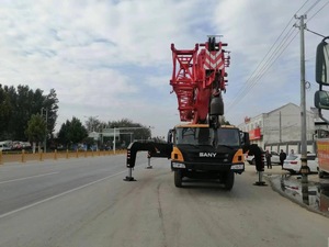 Grue de levage mobile hydraulique tout-terrain Sany d'occasion certifiée 90 tonnes avec moteur et hauteur de levage optimisée - Product Image 6