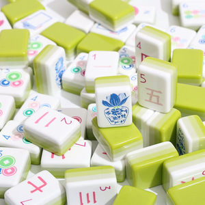 "Portable Mini Grass Green Spliced Acrylic American <b>Mahjong</b> <b>Set</b> for Travel Leisure" - Product Image 1