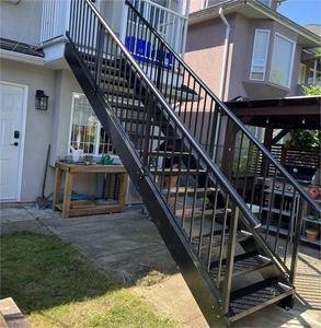 Modern Design Outdoor Straight Steel Staircase Powder Coated Rustproof Frame with Durable <strong>Grated</strong> <strong>Treads</strong> Safety Access for Villas - Product Image 6