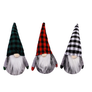 Figura Decorativa de Felpa Suave con Gorro a Cuadros Grises para Navidad, Ideal para Fiestas, Decoración del Hogar y Escritorio - Product Image 6
