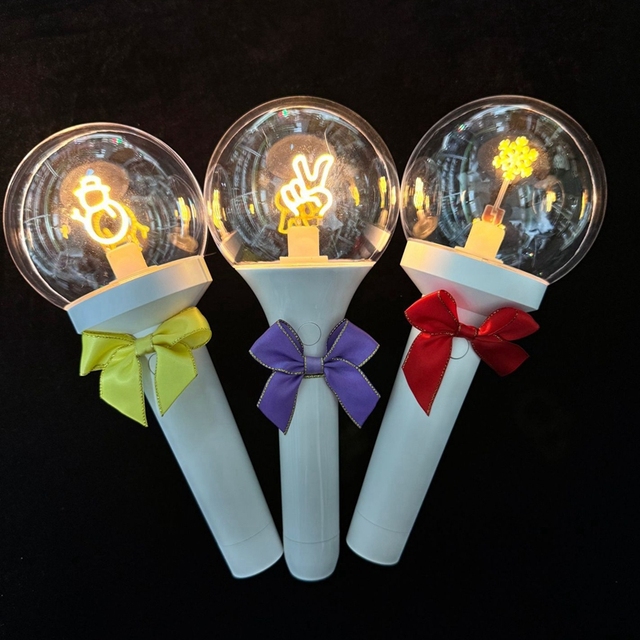 Richshining Custom Logo Supply Japan Korea 15 Colors Luminous Penstick Concert Light Stick for Singer Fans Cheering