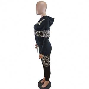 CY3992 Herfst Winter Tweedelig Set Dameskleding Plus Dik Fluweel Lange Mouwen Luipaard Joggingpakken Dames Op Maat Gemaakt Trainingspak - Product Image 5