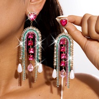 Boucles d'oreilles tendance pour femmes, style européen et américain, luxe léger, multicolores, en forme de cœur, avec perles en goutte d'eau et longues pampilles