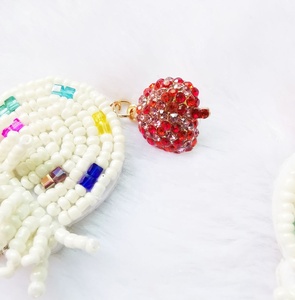 Ciondolo in pietra di uccello di vetro bianco fatto a mano come decorazione colla su scarpe e fare orecchino come decorazione di vendita calda - Product Image 4