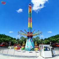 Manège Sky Flyer certifié CE, manège de parc d'attractions Sky Flyer, manège de tour géante à bascule pour destination touristique, fête foraine