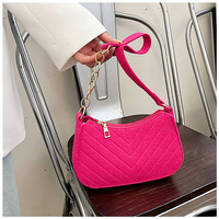 Sac à bandoulière pour femme tendance et à la mode