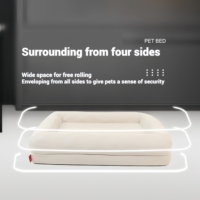 Lit orthopédique personnalisé pour animaux de compagnie avec oreillers latéraux, matelas confortable et apaisant pour chiens et chats, design écologique