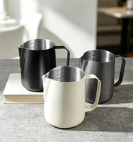 TIKAFE Pichet à lait en acier inoxydable 304 pour latte art, avec bec en forme de gourde, design floral, design minimaliste, plateau gradué et marquages de mesure