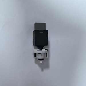 Interruptor de Luz de Freno 93813C3800 938103S700 para Hyundai Kia, Pieza de Repuesto - Product Image 5