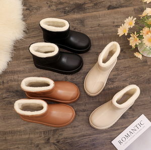 Stivali Invernali da Fabbrica Impermeabili Termici Antiscivolo con Suola Spessa e Calda in Peluche - Product Image 5