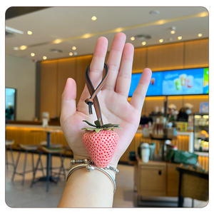 새로운 딸기 가방 매력 3D 수지 귀여운 전화 PU 스트랩 열쇠 고리 액세서리 가방 장식 - Product Image 2