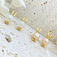 Boucles d'oreilles tendance en cuivre plaqué or 18 carats avec perles d'eau douce naturelles et nœud en CZ, motif lapin, bijoux fantaisie mignons, cadeau de Pâques