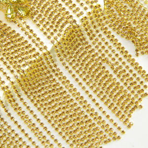 Schwere Braut-Applikation mit Gelbgold-Kristall-Patch und Bunten Strasssteinen, Perfekt Passend für Couture-Kleider - Product Image 5