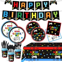 Décorations de fête d'anniversaire pour gamers : Assiettes, serviettes, gobelets, centres de table GO WIN, guirlandes suspendues, ballons, et décorations de gâteau sur le thème des jeux vidéo