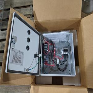 Nuovo Originale AFN012-2P Contattore di Controllo Motore Chiuso AF26-30-00-13 100-250 VAC Programmazione PLC RS485 - Product Image 1