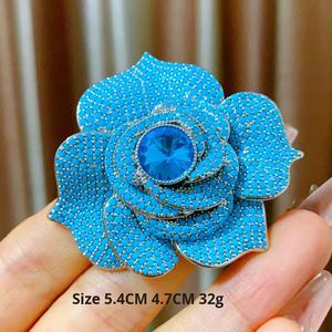 Accesorios de Traje de Lujo de Alta Gama para Banquetes, Broche con Aroma Delicado y Microincrustaciones de Camelia y Rosa para Bodas, Fiestas y Regalos - Product Image 2