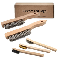 Brosse métallique industrielle MAXMAN 4x16 rangées en acier inoxydable avec manche en bois de hêtre courbé, OEM, pour élimination de la rouille, de la peinture et nettoyage de soudures