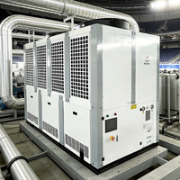 Refroidisseur à vis industriel à air refroidi 100 USRT, refroidisseur d'eau R407C, compresseur à vis haute capacité pour le refroidissement commercial