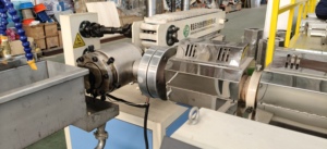 <strong>PVC</strong>/PE Coating Extrusion Production Line for Steel/Iron Pipes Wires <strong>Single</strong> <strong>Screw</strong> <strong>Extruder</strong> Motor High Productivity <strong>65mm</strong> <strong>Screw</strong> - Product Image 2