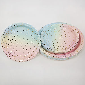 Assiettes à dîner jetables plaquées or de couleur dégradé personnalisées - Product Image 1