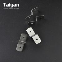 Petits clips en Z décalés pour cadres photo