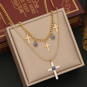 Stile europeo americano doppio strato in acciaio inox collana e orecchini bracciale Set di diamanti croce moda con placcatura in oro - Product Image 2