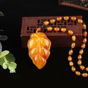 Collana con maglione con ciondolo in cera d'ambra d'api mamma regalo fatto <span class=keywords><strong>a</strong></span> <span class=keywords><strong>mano</strong></span> giallo ambra collana di bigiotteria - Product Image 4