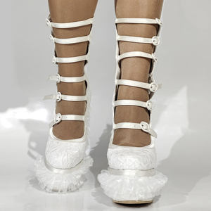 Sandalias de fiesta de boda de encaje <span class=keywords><strong>blanco</strong></span> para mujer, hebillas de cinturón, botas medias, <span class=keywords><strong>plataforma</strong></span> gruesa con volantes, botines de pantorrilla de verano de talla grande 47 - Product Image 2