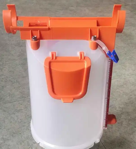 Dosatore per suini <span class=keywords><strong>da</strong></span> 7 litri, in plastica, anti-invecchiamento, per linea di alimentazione suini - Product Image 2