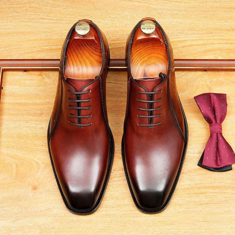 สีน้ำตาล