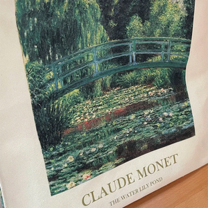 Sac fourre-tout en toile d'art entièrement fonctionnel et élégant "Water Lily Pond 1899" <span class=keywords><strong>de</strong></span> <span class=keywords><strong>Claude</strong></span> <span class=keywords><strong>Monet</strong></span>, excellent pour <span class=keywords><strong>les</strong></span> étudiants et <span class=keywords><strong>les</strong></span> professionnels - Product Image 5