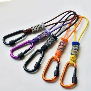 Correa para Llaves de Paracord Tejida a Mano con Mosquetón de Aluminio para Escalada al Aire Libre, Accesorio Antipérdida - Product Image 1