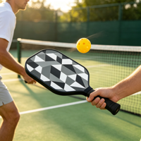 Raquette de pickleball personnalisée en fibre de verre, noyau en nid d'abeille PP 16 mm, design portable pour l'entraînement, couleur de cadre personnalisée, écologique