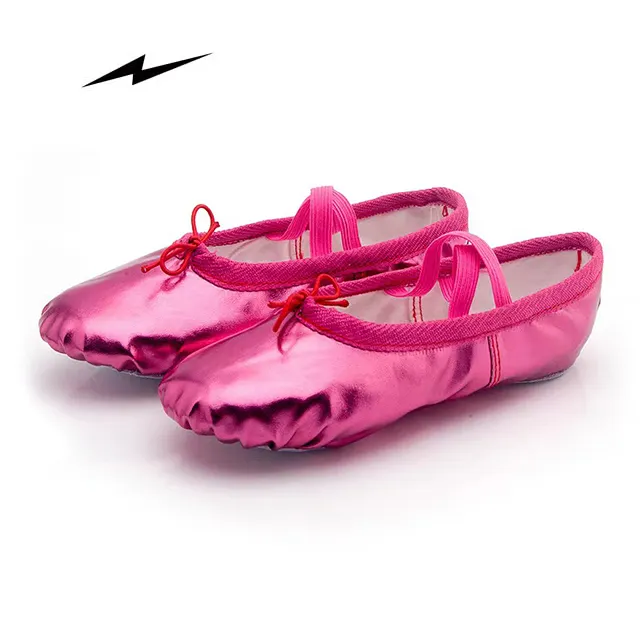 Rosa rossa a buon mercato prezzo di fabbrica scarpa da ballo piatta per sala da ballo/scarpe da balletto pieghevoli multi design per bambini