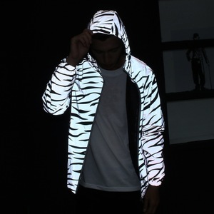 New Streetwear nottilucente giacche abbigliamento uomo giacca a vento riflettente giacca Hip Hop impermeabile <span class=keywords><strong>cappotto</strong></span> con cappuccio Zebra Printed - Product Image 1