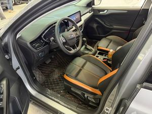 <span class=keywords><strong>Ford</strong></span> <span class=keywords><strong>Focus</strong></span> Sport Sedan 2023 Usata, Guida a Sinistra, Automatica, Accelerazione 0-100 km/h in 7,9s, Lunghezza 4672mm, Sedili in Pelle, Versione Americana-Europea - Product Image 3