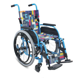 Sedia a rotelle pediatrica pieghevole Super leggera per bambini per bambini portatori di handicap - Product Image 4