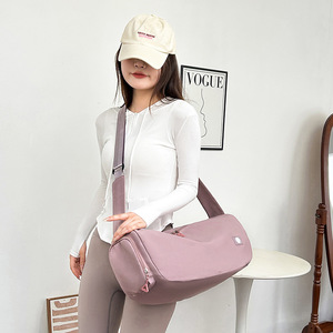 Bolsa de Deporte Unisex de Nailon con Diseño Exclusivo para Gimnasio, Caminatas y Escalada, con Compartimento para Zapatos, Ligera y de Gran Capacidad - Product Image 4