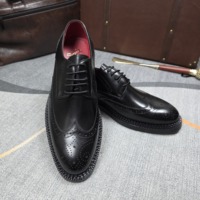 Chaussures Derby Homme à Bout Ailé en Cuir Véritable de Haute Qualité avec Semelle Épaisse, Chaussures Habillées Formelles Brogue, Semelle en Caoutchouc Rouge, OEM/ODM Disponibles