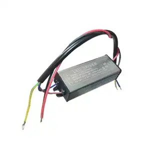 Fuente de alimentación conmutada LED a prueba de agua IP65 al por mayor 12V 24V 20W 30W 50W 70W 100W 150W 200W transformador de controlador Led